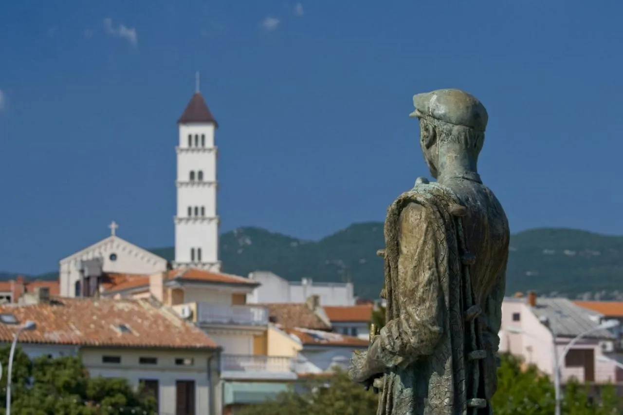 Studio Apartment In Crikvenica With Sea View, Terrace, Air Conditioning, Wifi 4628-5 0*,  Croatia