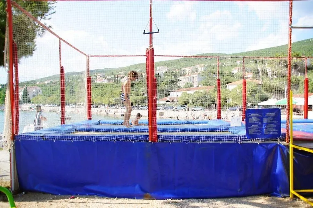 Studio Apartment In Crikvenica With Sea View, Terrace, Air Conditioning, Wifi 4628-5